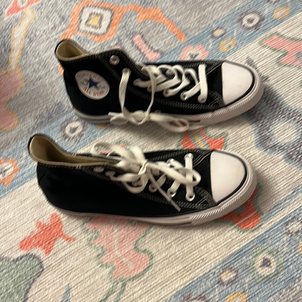 Black high top converse